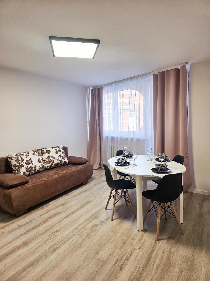 Апартаменты Apartament Siodemka Вроцлав Экстерьер фото